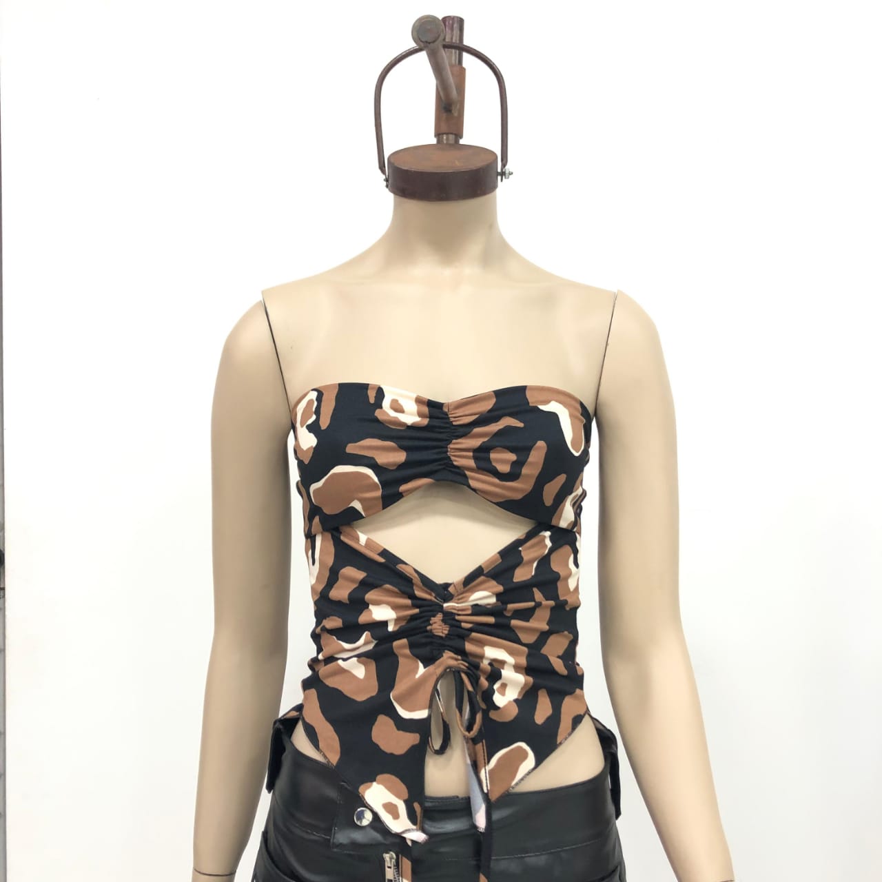 STRAPLESS ANIMAL PRINT