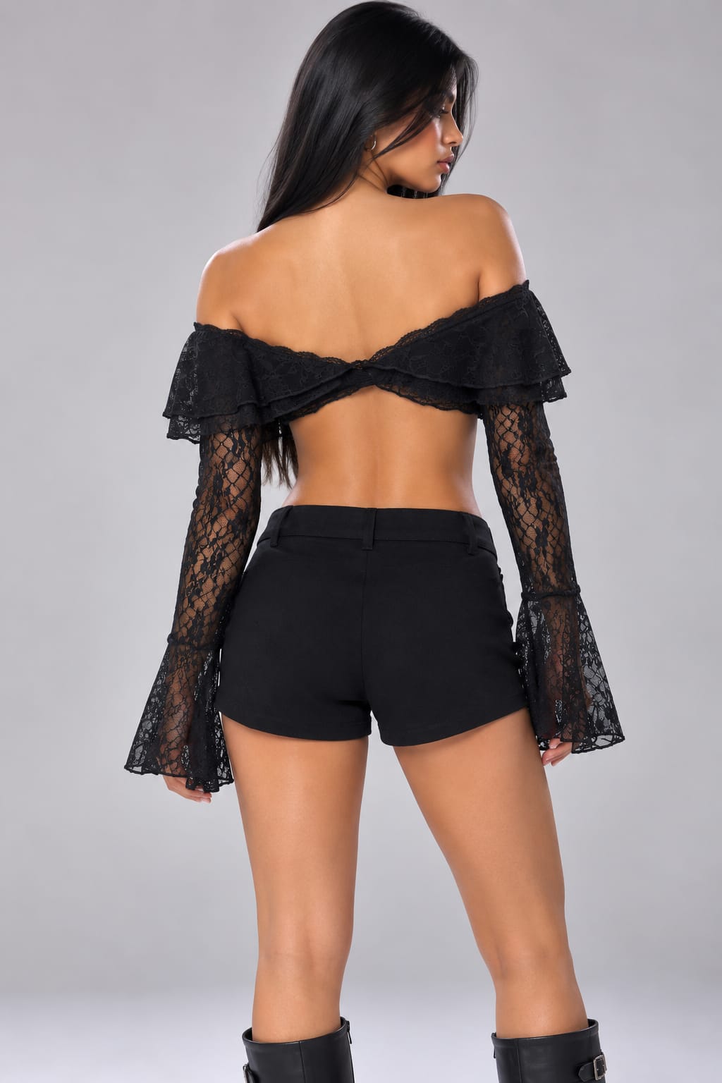 TOP ENCAJE C/PUNTILLA LOVE (T440)